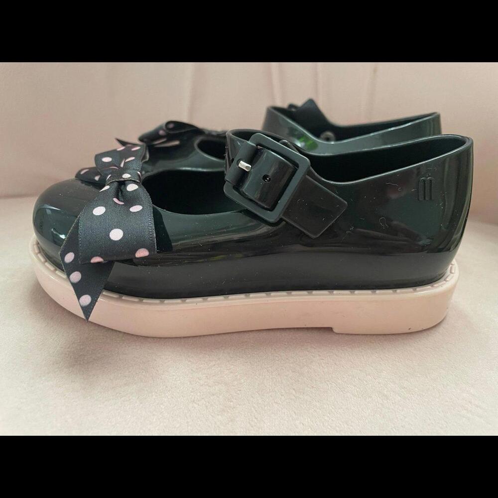 Mini Melissa Maggie Bow Size 9